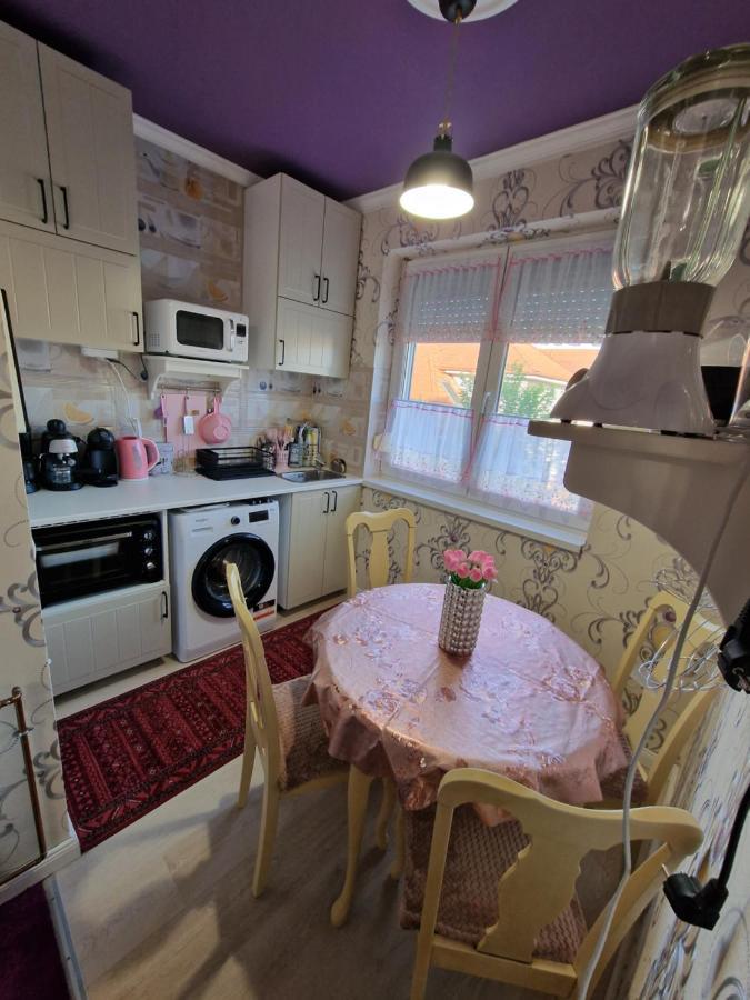 KLEOPÁTRA Stúdió Apartman Hajdúszoboszló Esterno foto