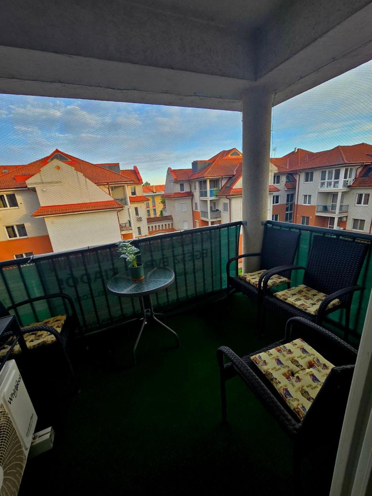 KLEOPÁTRA Stúdió Apartman Hajdúszoboszló Esterno foto